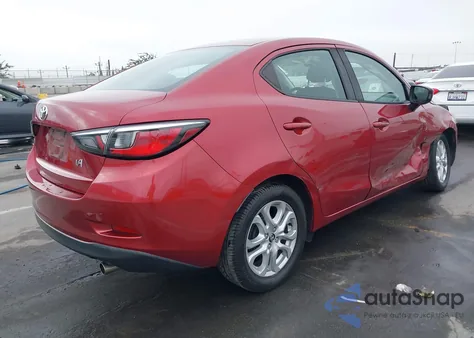 2017 Toyota Yaris Ia z USA, uszkodzony, nr VIN 3MYDLBYV1HY176742